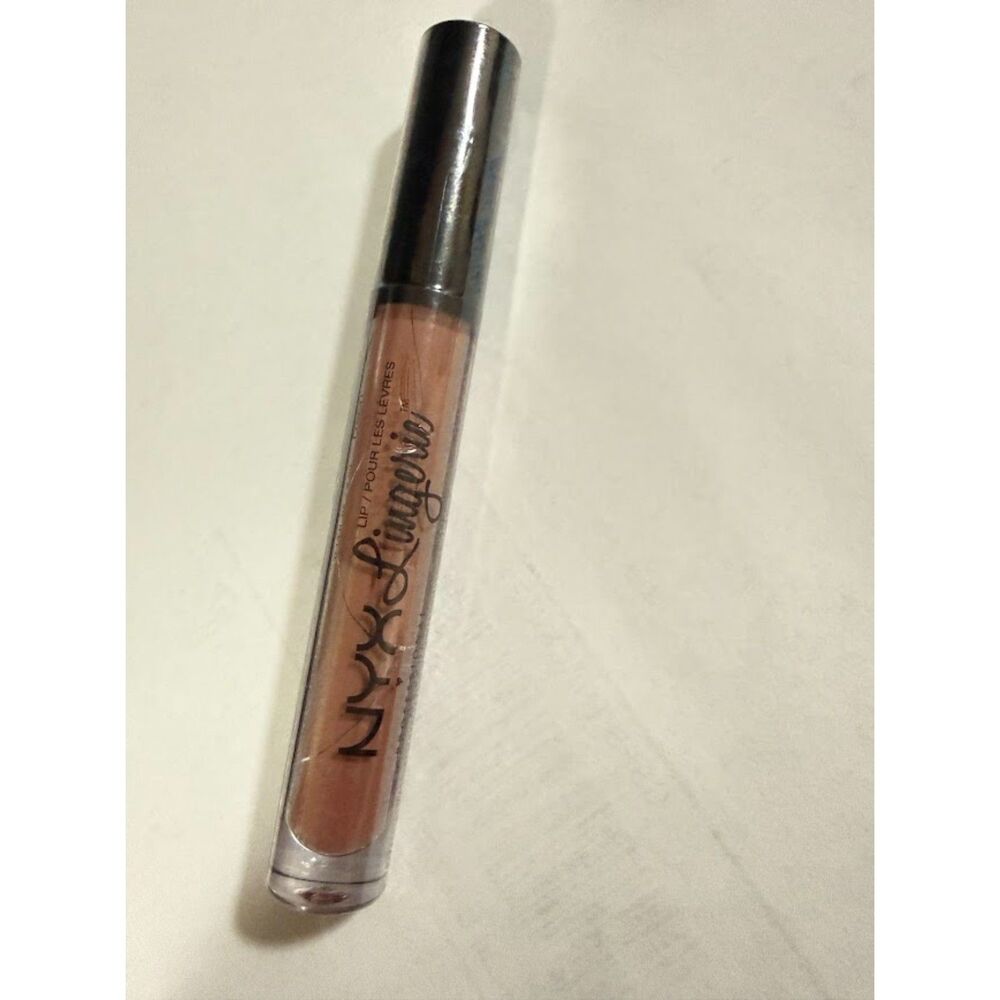 NYX Professional  liquid lipstick 18- Cashmere Silk